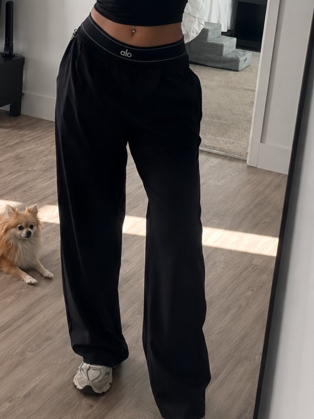 NWT Alo Yoga Suit Up Trouser Black Regular 30" Wide Leg Pants Athleisure Chic🛫 - Picture 9 of 10